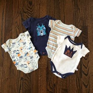 Rosie Pope x4 Bundle: Boys 3-6M “King of the Castle” Short-Sleeve Onesie Set